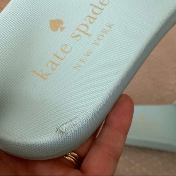 Kate Spade Blue Daisy Pool Slides Size 7 - Picture 4 of 7